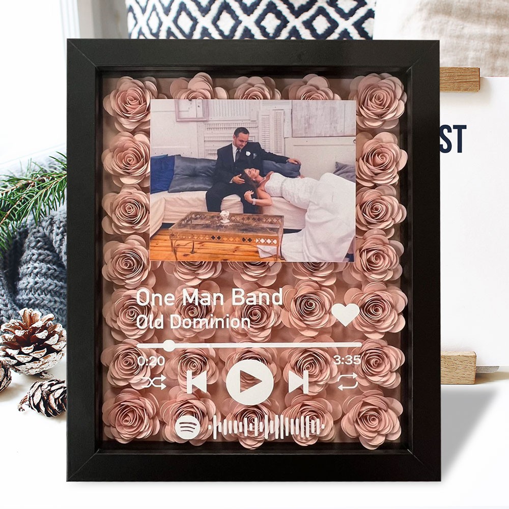 Personalised Spotify Flower Shadow Box for Anniversary Valentine's Day