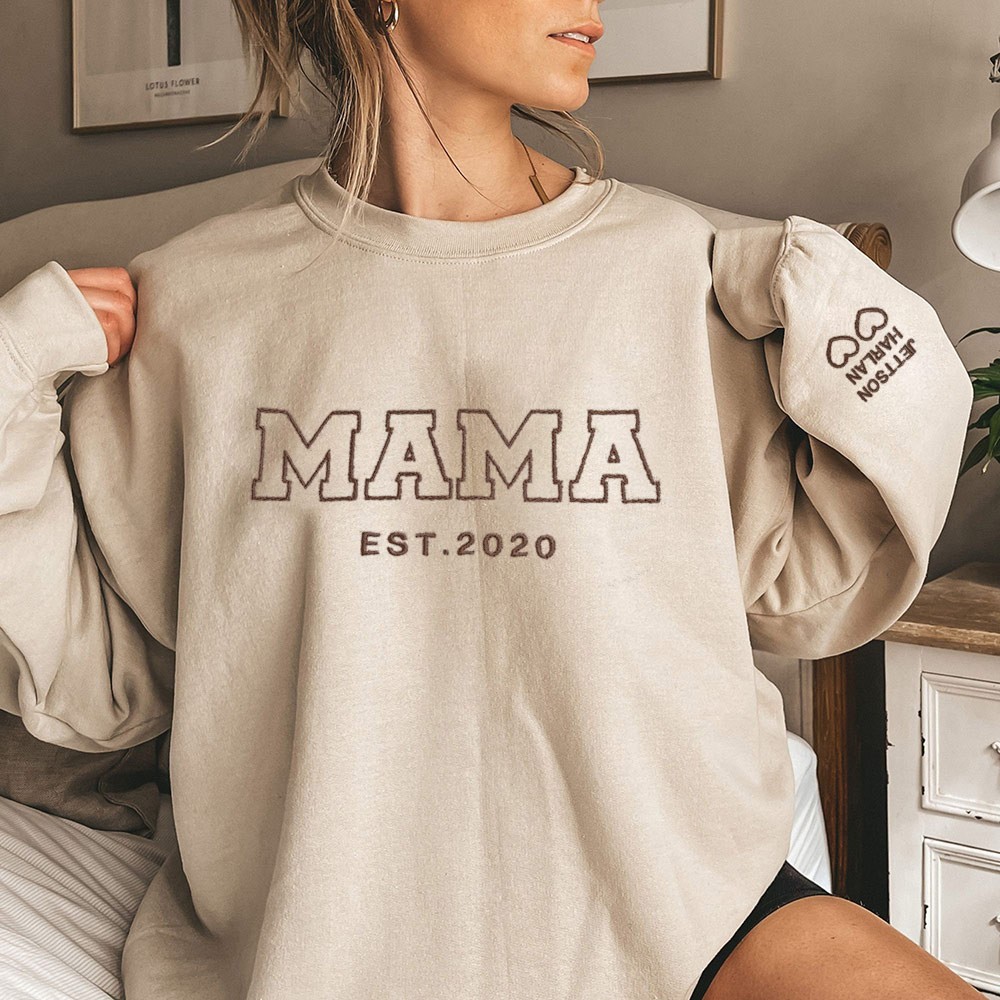 Personalised Mama Embroidered Sweatshirt with Names On Sleeve Heartful Gift For Grandma Mum Mother's Day Gifts