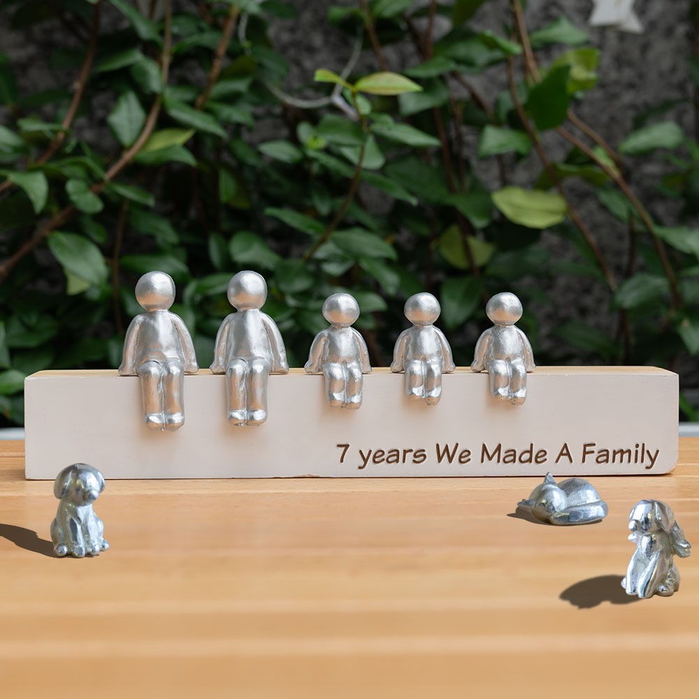 Personalised 7 Years We Made A Family Sculpture Figurines Anniversary Gift