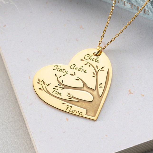 Personalised Family Tree Heart Name Necklace with 1-10 Names Gift for Mum and Grandma