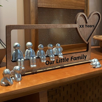 Personalised Our Little Family Sculpture Figurines Gift for Mum Grandma Family Keepsake Gift