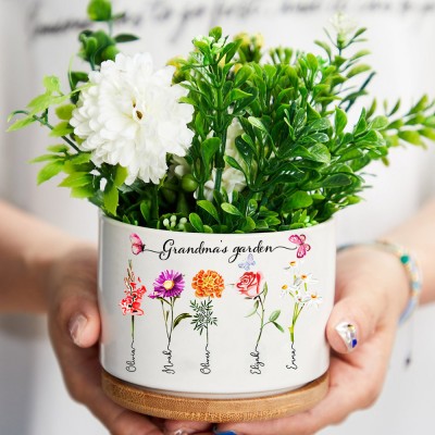 Personalised Grandma's Garden Birth Month Flower Mini Succulent Plant Pot with Kids Names Gift Ideas for Grandma Mum