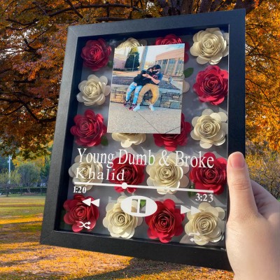 Personalised Couples Song Cover Flower Shadow Box Music Wall Display with QR Code Valentine's Day Anniversary Gift for Her