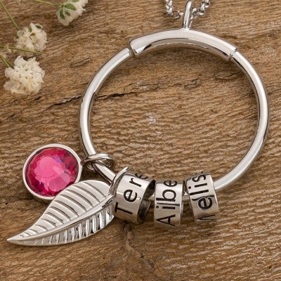 Personalised Circle Pendant Engraved Name Necklace Gift For Mum Grandma