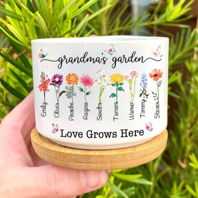Personalised Grandma's Garden Birth Flower Outdoor Plant Pots Keepsake Gifts For Mum Grandma Mother's Day Gift