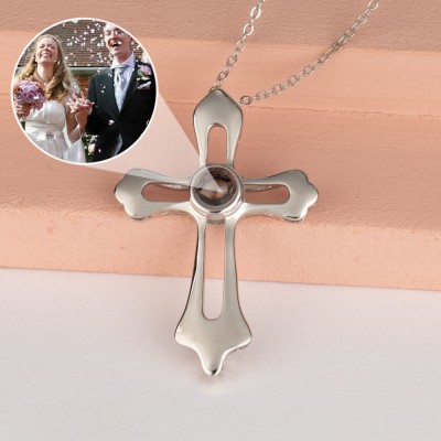 Personalised Hollow Cross Photo Projection Necklace For Men And Women Love Valentine's Day Gift For Her Him