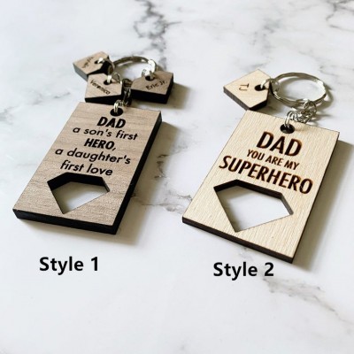 Engraving Father's Day Gift Personalised Superhero Dad Keychain with 1-10 Names 