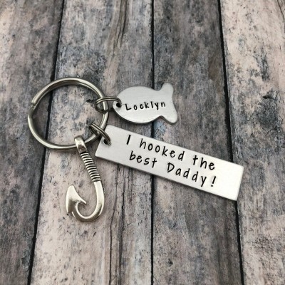 Personalised I Hooked The Best Daddy Fishing KeyChain