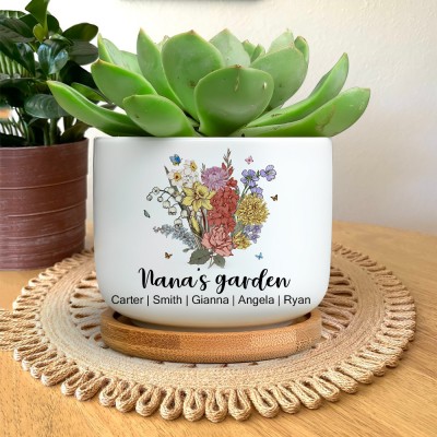 Personalised Mum's Garden Pot Birth Month Flower Bouquet Family Plant Pot with Kids Names Gifts For Mum Grandma