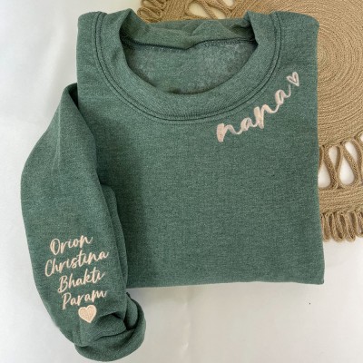 Personalised Nana Sweatshirt with Kids Names On Sleeve Gift Ideas for Nana Mum Birthday Gifts