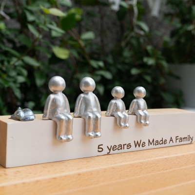Personalised 7 Years We Made A Family Sculpture Figurines Anniversary Gift