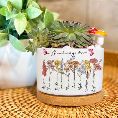 Custom Gigi's Garden Succulent Plant Birth Flower Mini Pot Gift for Mum Grandma Mother's Day Gift Ideas