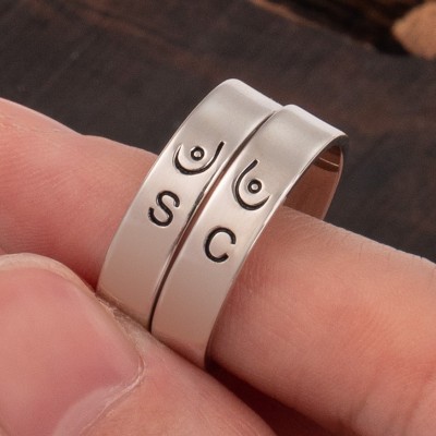 Personalised Engraved Initial Couples Ring Valentine's Day Gift for Boyfriend Girlfriend Her Him