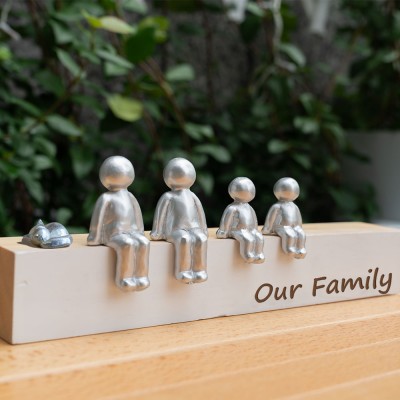 Personalised Family Sculpture Figurines Family Gift for Mum Dad Grandma Wife Her