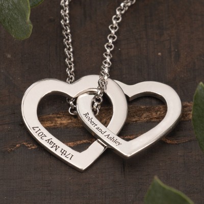 Personalized Double Heart Shape Couple Necklace Engraved With Name And Date Unique Anniversary Gifts For Girlfriend Birthday Gift For Best Friend Valentine's Day Gift Ideas